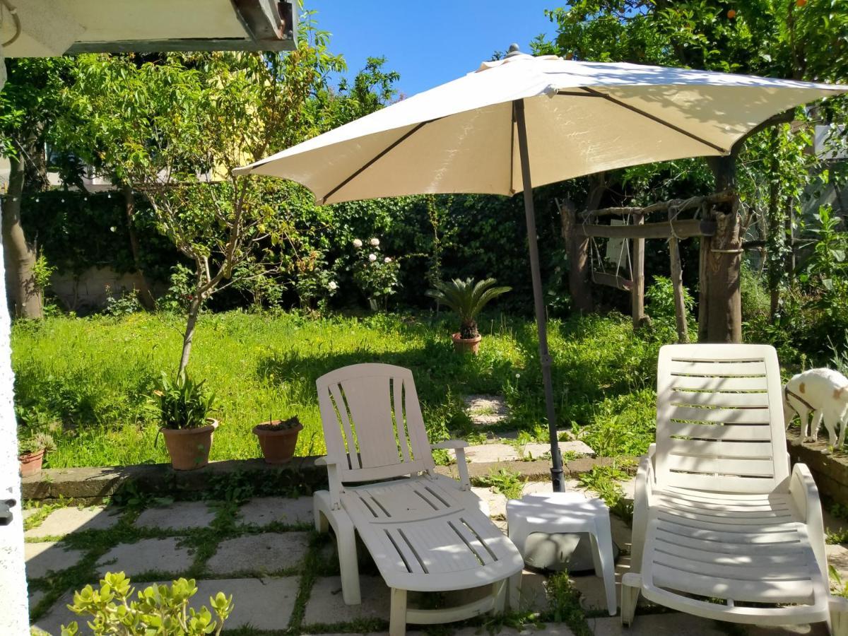 Villino L'Aranceto Sorrentino Bed & Breakfast Meta Exterior foto